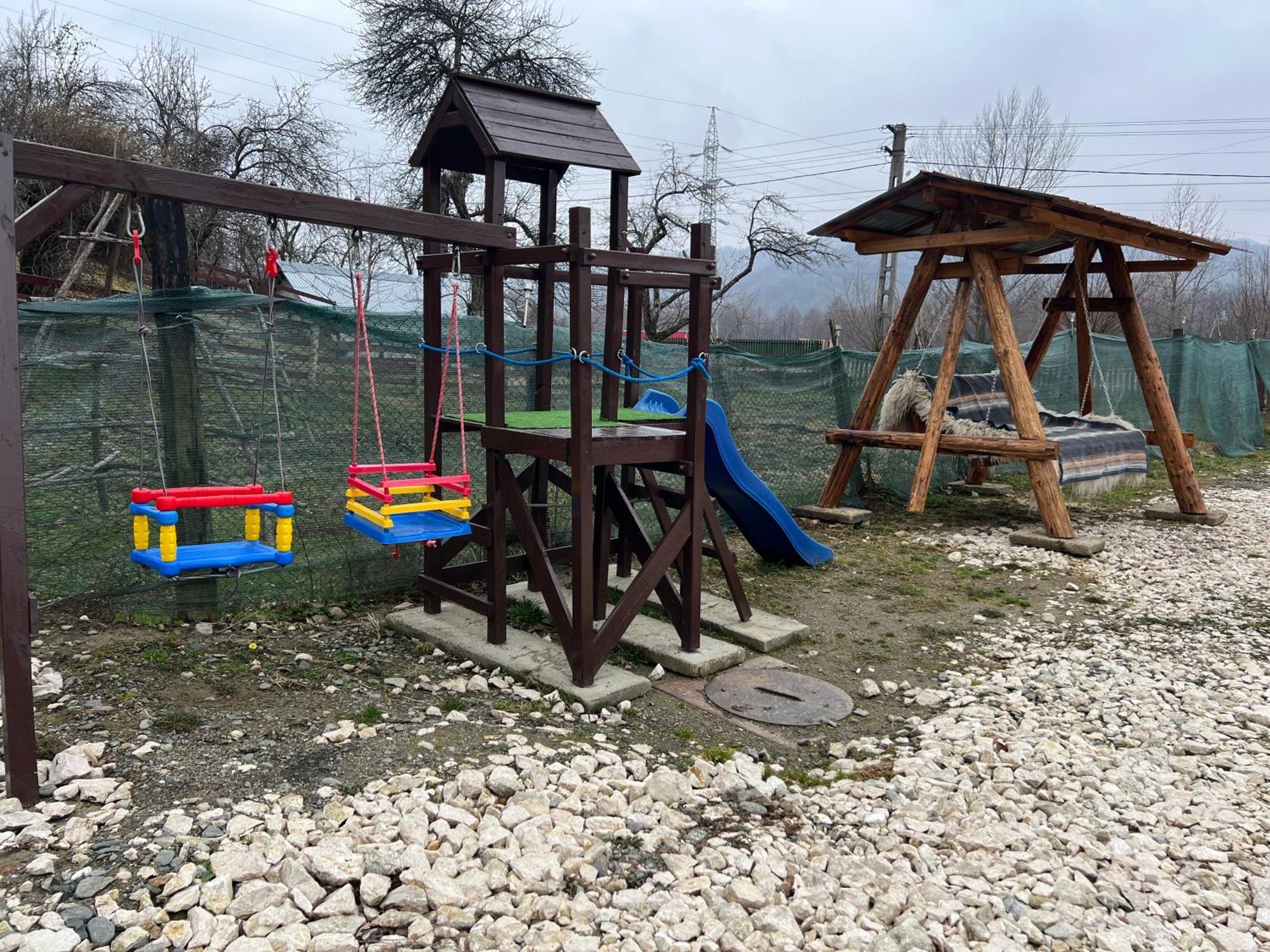 Villa Casa Lupilor Transfagarasan Căpăţîneni-Ungureni Exterior foto